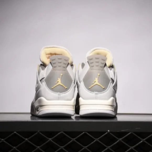 Air Jordan AJ4 SE "Craft" - Picture 8 of 9